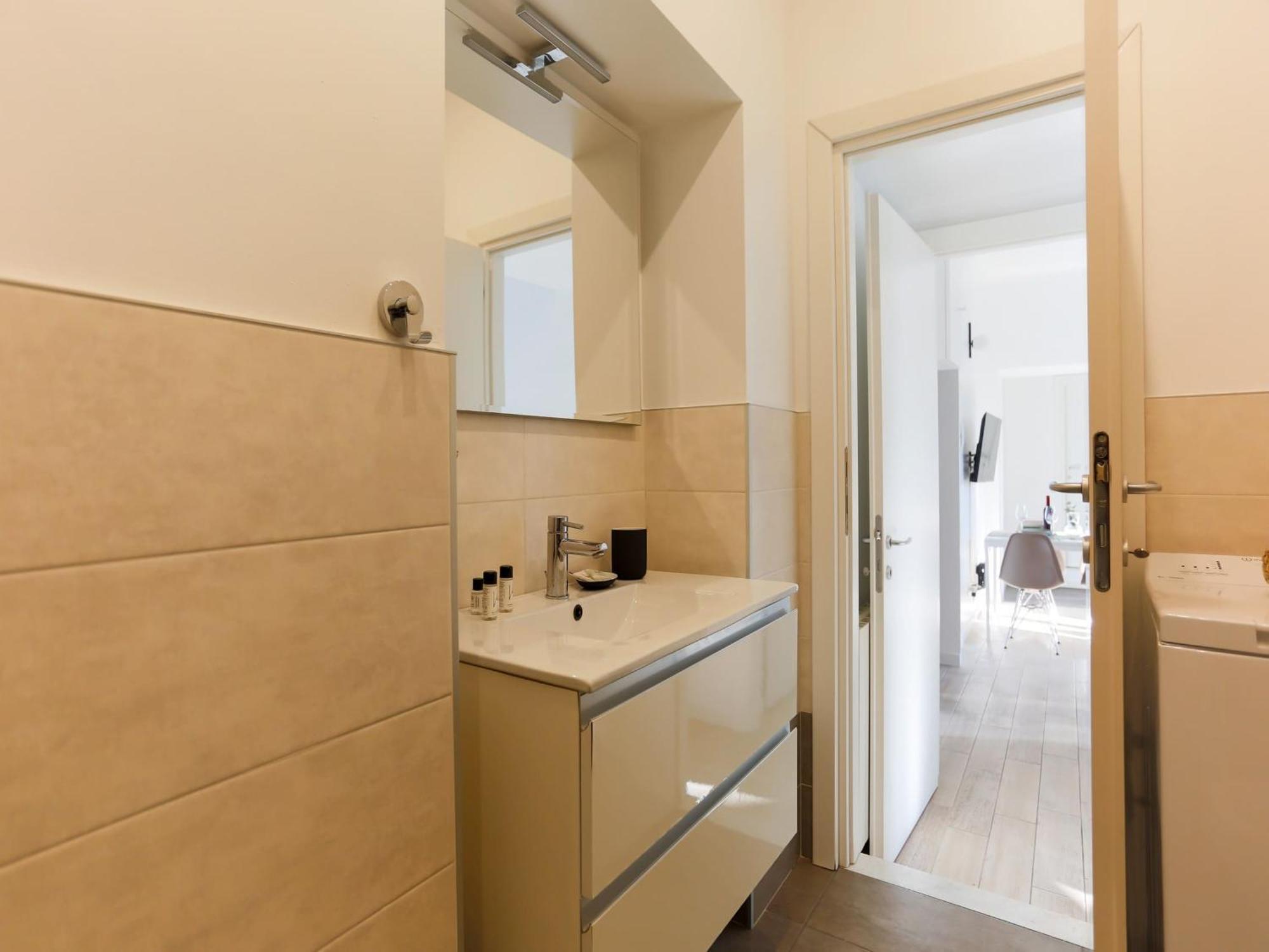 The Best Rent - Spacious Two Bedrooms Apartment Near Porta Romana Milan Exterior photo